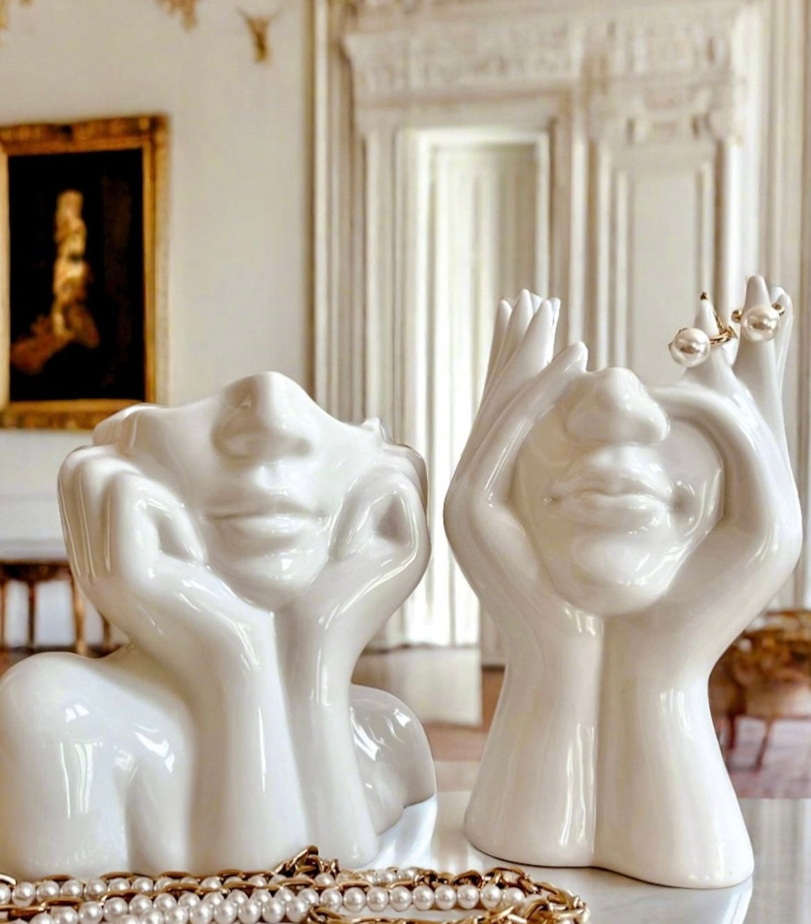 Moderni keraminė vaza – meninė skulptūra „Flora“